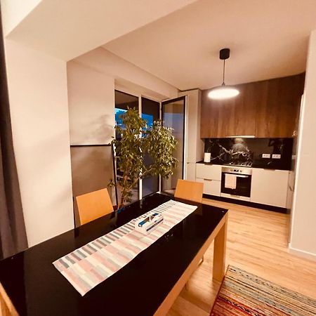 Air Otopeni Apartment Екстериор снимка