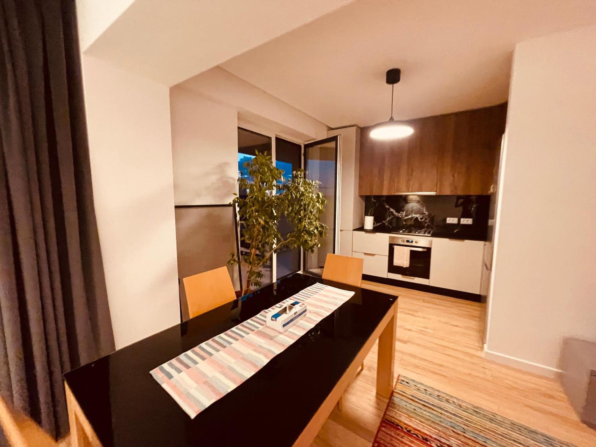 Air Otopeni Apartment Екстериор снимка